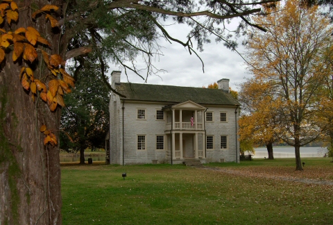 rock-castle-hendersonville-parks