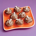 scrumptious-skeletons-haloween-recipe-photo-420-FF1006PARTA02