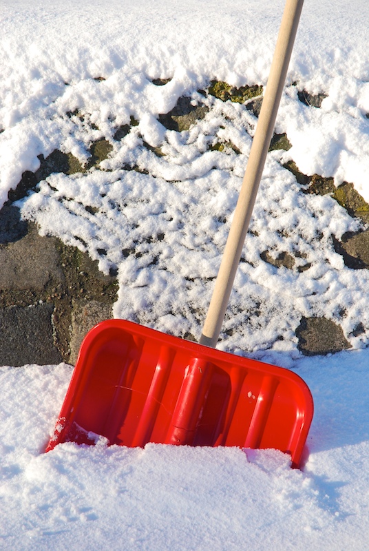 snow-shovel-1348068