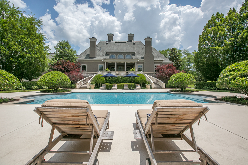 1467 Avellino Cir, Murfreesboro TN | Listed by Rita Ash and Marie Parks | Parks Realty | MLS # 1942622 | $2,390,000