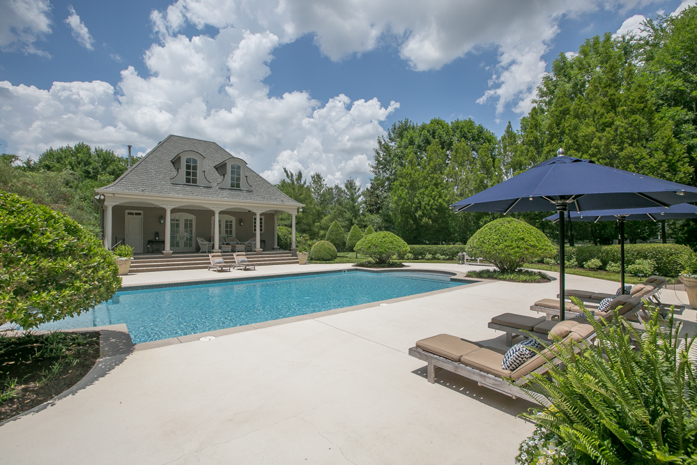 1467 Avellino Cir, Murfreesboro TN | Listed by Rita Ash and Marie Parks | Parks Realty | MLS # 1942622 | $2,390,000